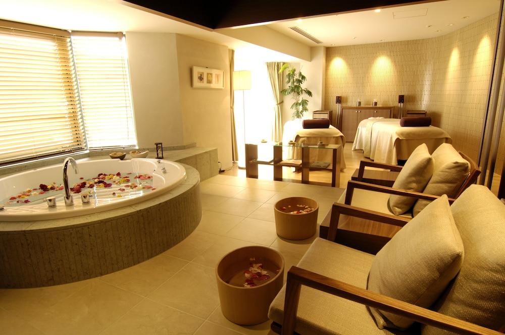 Royal Oak Hotel Spa & Gardens 大津 外观 照片
