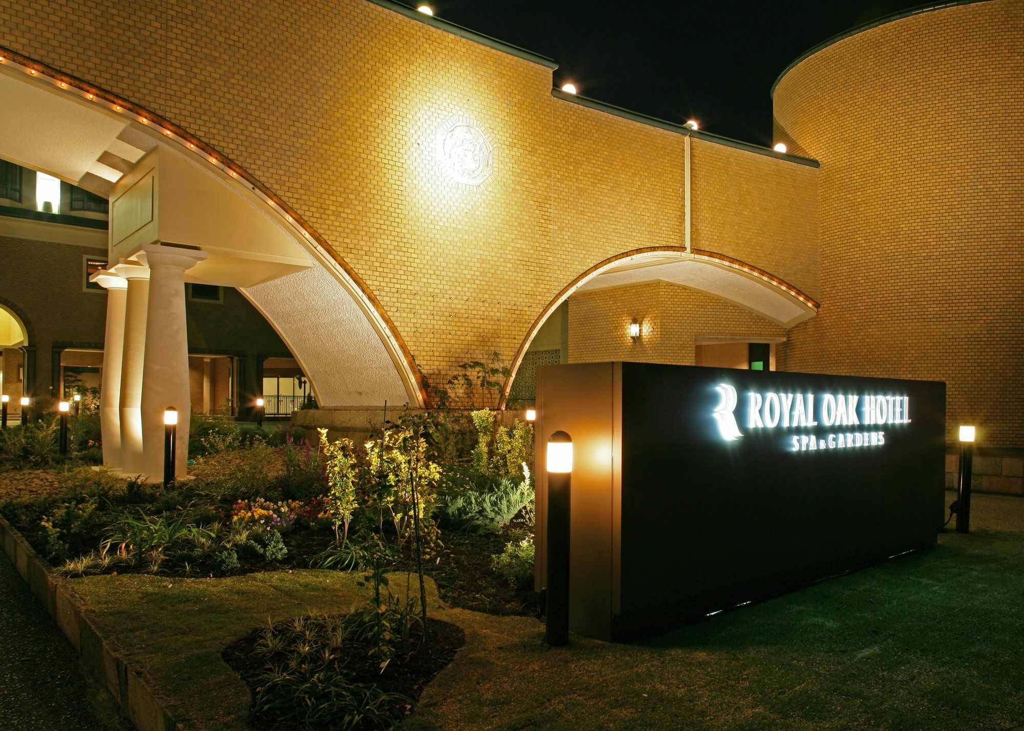 Royal Oak Hotel Spa & Gardens 大津 外观 照片